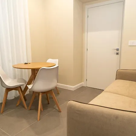 Dome 266 Guest house