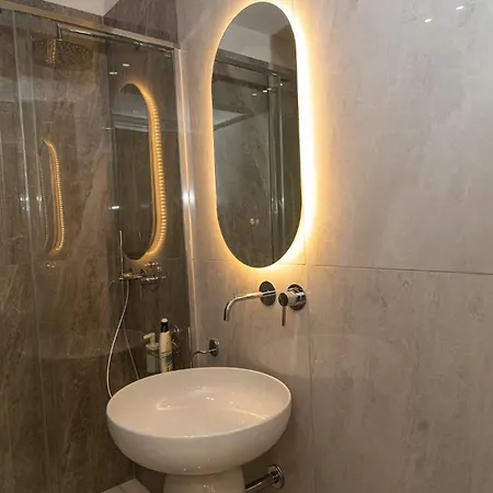 Dome 266 בית הארחה